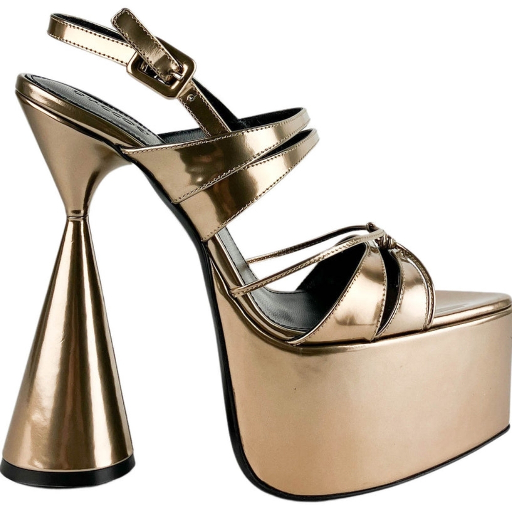 Sz 39.5 NIB $1190 D'Accori Belle heels in metallic bronze